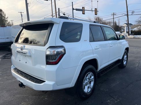 Used 2021 Toyota 4Runner SR5 Premium w/ Moonroof Package image 5