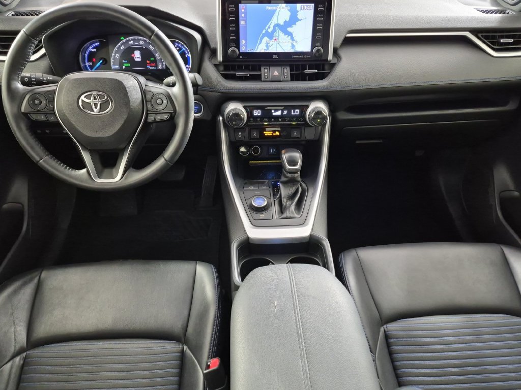 Used 2019 Toyota RAV4 XSE AWD/4WD image 25