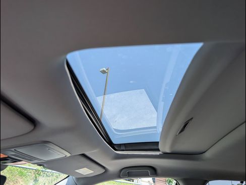 Used 2021 Honda Pilot Special Edition image 11