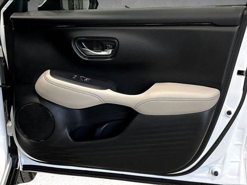 Used 2024 Honda HR-V EX-L image 27