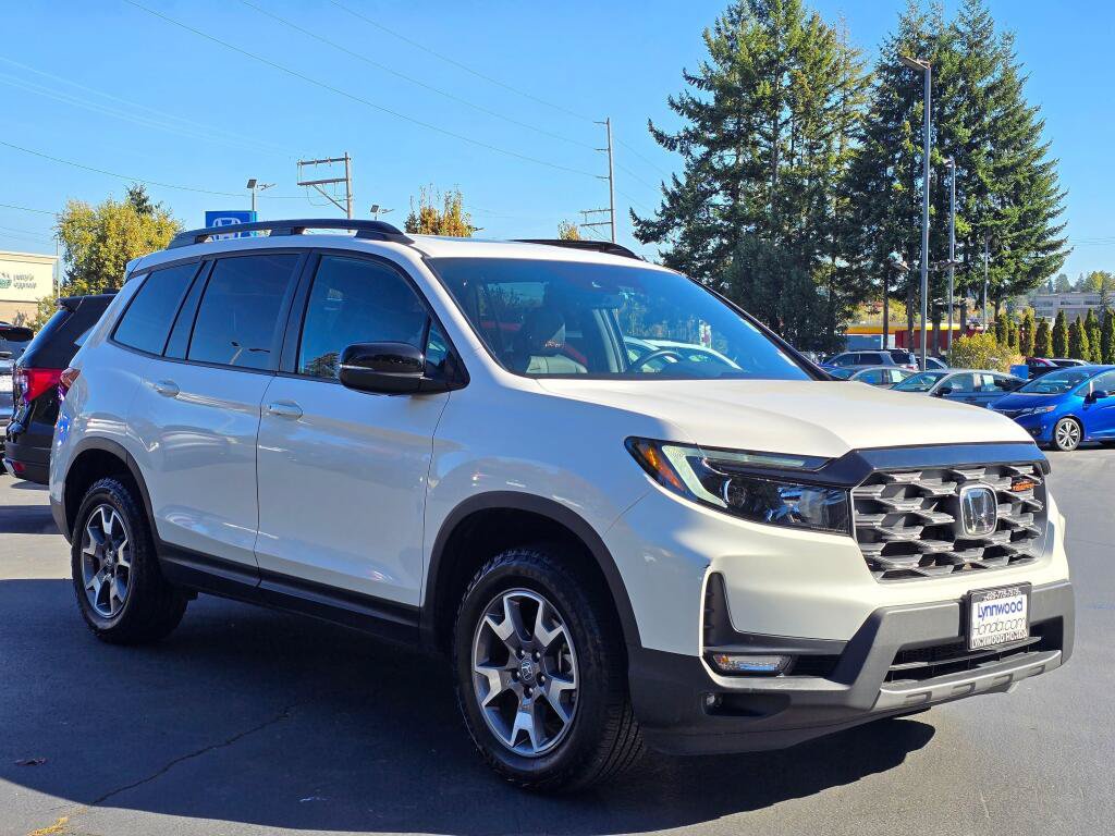 Certified 2023 Honda Passport TrailSport image 9