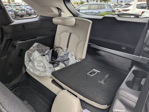 Certified 2025 MAZDA CX-90 Plug-In Hybrid w/Premium Sport image 8