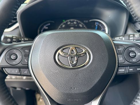Used 2025 Toyota RAV4 XLE Premium w/ Weather Package image 26