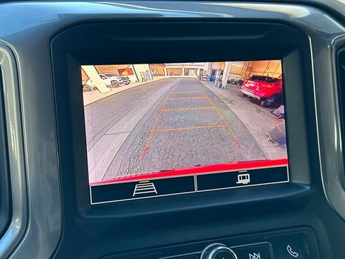 Used 2022 Chevrolet Silverado 1500 Custom image 25