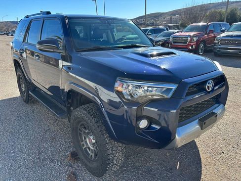 Used 2019 Toyota 4Runner TRD Off-Road Premium image 3