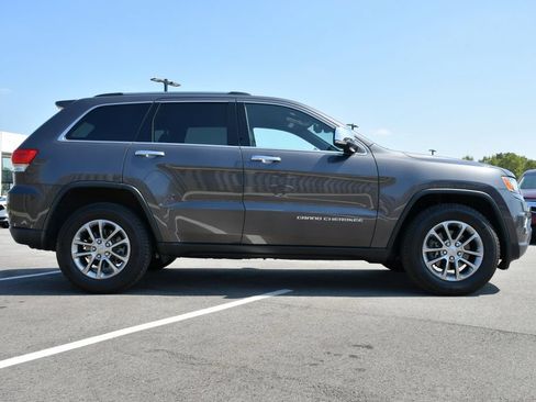 Used 2015 Jeep Grand Cherokee Limited AWD/4WD image 11