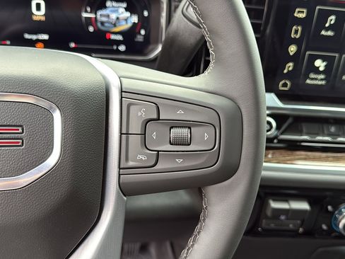 New 2026 GMC Sierra 2500 SLE image 12