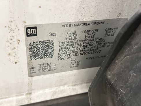 Used 2024 Chevrolet Trax LT w/ LT Convenience Package FWD image 11