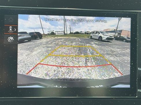 Used 2025 Kia Sportage LX FWD image 29