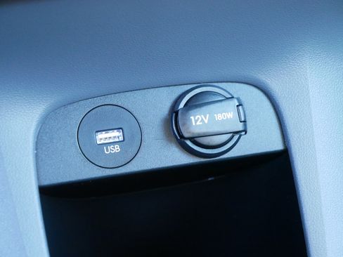 Used 2023 Hyundai Ioniq 5 SE image 32