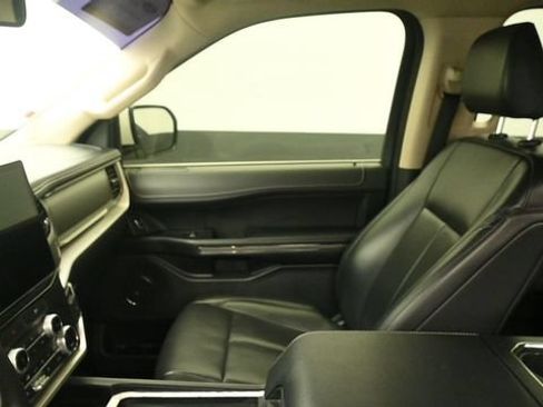 Certified 2022 Ford Expedition Max XLT AWD/4WD image 17