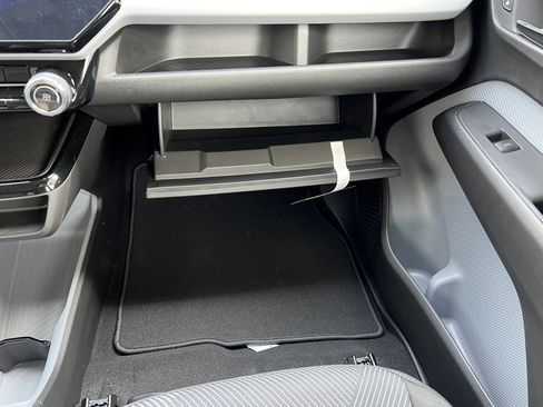 New 2027 Chevrolet Bolt LT FWD image 34