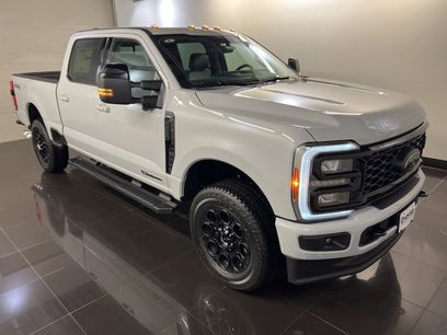 New 2026 Ford F250 Lariat w/ Black Appearance Package