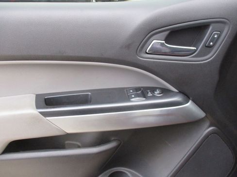 Used 2016 Chevrolet Colorado LT w/ LT Convenience Package image 13