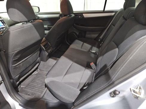 Used 2019 Subaru Legacy 2.5i Premium image 10