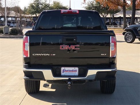 Used 2018 GMC Canyon SLT w/ Trailering Package image 7