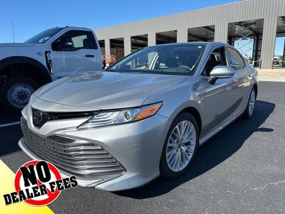 Used 2020 Toyota Camry XLE