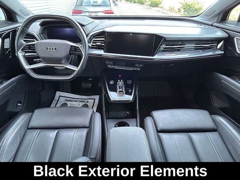 Used 2023 Audi Q4 e-tron Premium Plus w/ Premium Plus image 11