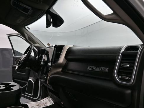 Used 2024 RAM 2500 Laramie AWD/4WD image 28