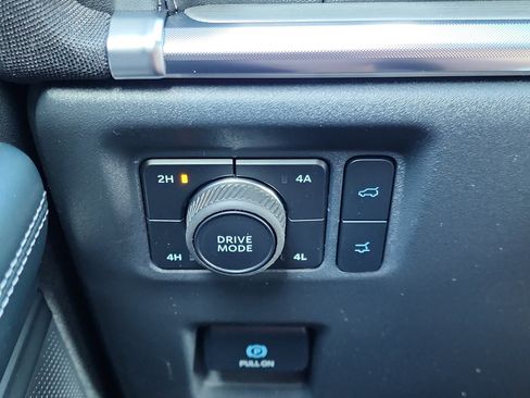 New 2026 Ford Expedition Platinum w/ Driver's Package image 17