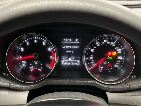 Used 2017 Volkswagen Passat 1.8T S image 19