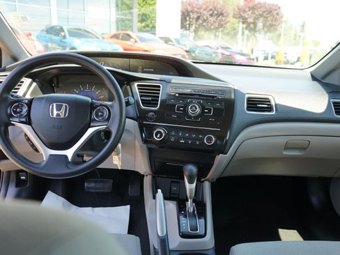 Used 2013 Honda Civic LX image 16