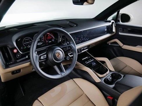 New 2026 Porsche Cayenne AWD/4WD image 20
