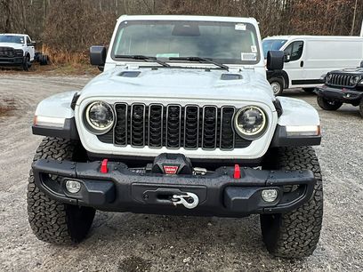 New 2026 Jeep Wrangler Unlimited Rubicon