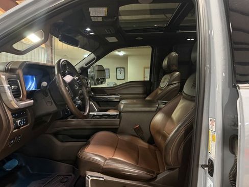 Used 2024 Ford F350 King Ranch w/ Chrome Package image 9