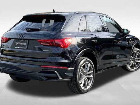 Certified 2025 Audi Q3 2.0T Premium w/ Convenience Package image 12