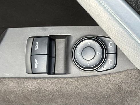 Used 2017 Chevrolet Camaro SS image 14