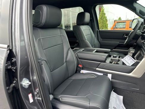 New 2026 Toyota Tundra Limited AWD/4WD image 21