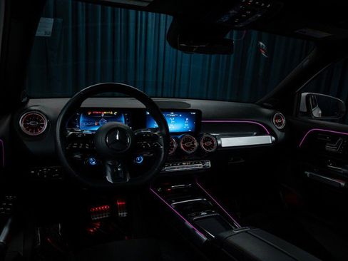 Certified 2025 Mercedes-Benz GLB 35 AMG 4MATIC image 13