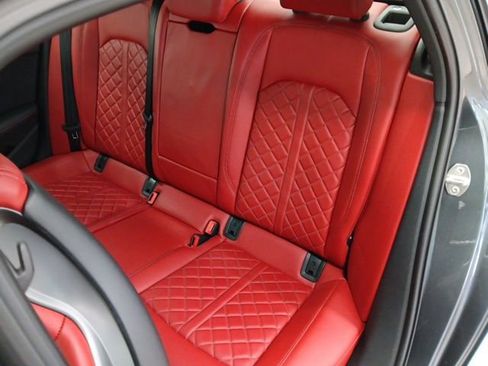 Used 2023 Audi S4 Premium Plus w/ Premium Plus Package image 32