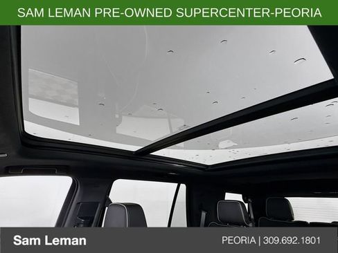 Used 2023 Chevrolet Tahoe Premier AWD/4WD image 23