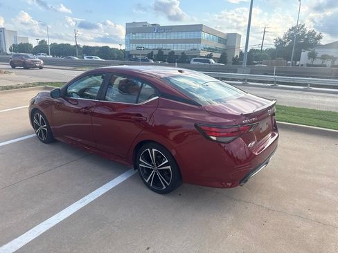 Used 2021 Nissan Sentra SR FWD image 13
