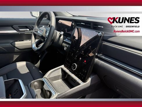 New 2027 GMC Terrain Elevation w/ Elevation Premium Package AWD/4WD image 35