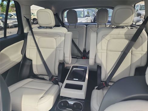 New 2026 Lincoln Aviator Reserve w/ Jet Appearance Package image 15