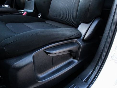 Used 2018 MAZDA CX-5 Sport w/ I-ACTIVSENSE Package image 15