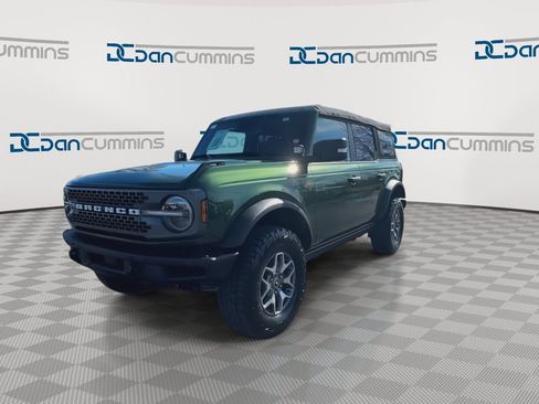 Used 2022 Ford Bronco Badlands AWD/4WD image 4