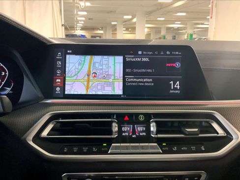 Used 2022 BMW X5 xDrive40i w/ M Sport Package image 34