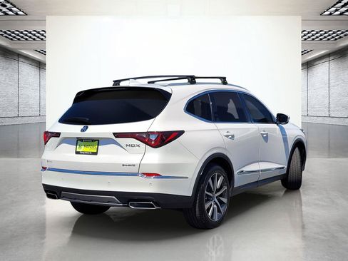 Used 2025 Acura MDX SH-AWD w/ Technology Package image 7