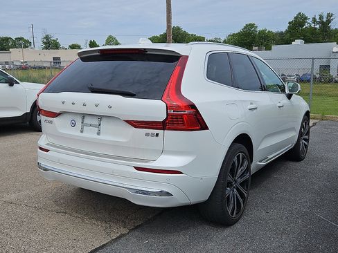 Used 2023 Volvo XC60 B5 Ultimate w/ Climate Package AWD/4WD image 6