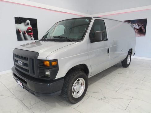 Used 2013 Ford E-150 and Econoline 150 w/ PWR Group image 11