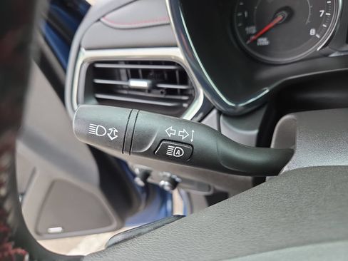 Used 2024 Chevrolet Equinox RS w/ RS Leather Package FWD image 29
