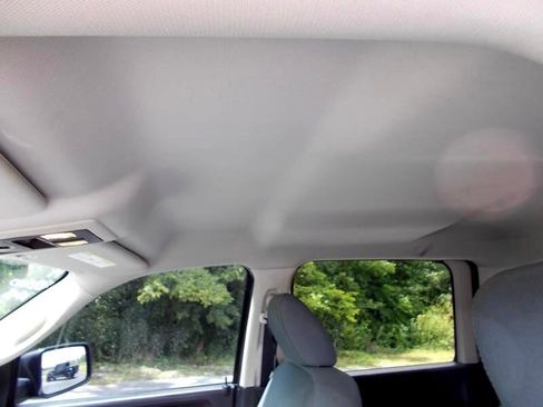 Used 2014 RAM 1500 Express image 28