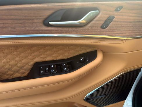 New 2026 Jeep Grand Cherokee Summit AWD/4WD image 6