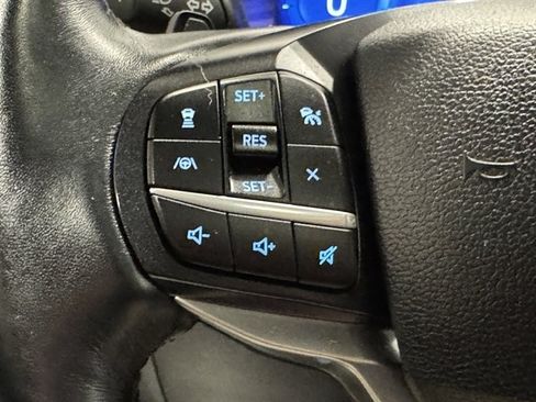 Used 2020 Ford Explorer Platinum w/ Premium Technology Package image 24