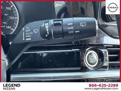 Used 2022 Nissan Pathfinder Platinum AWD/4WD image 22