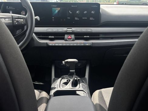 Used 2026 Kia K4 FWD image 17
